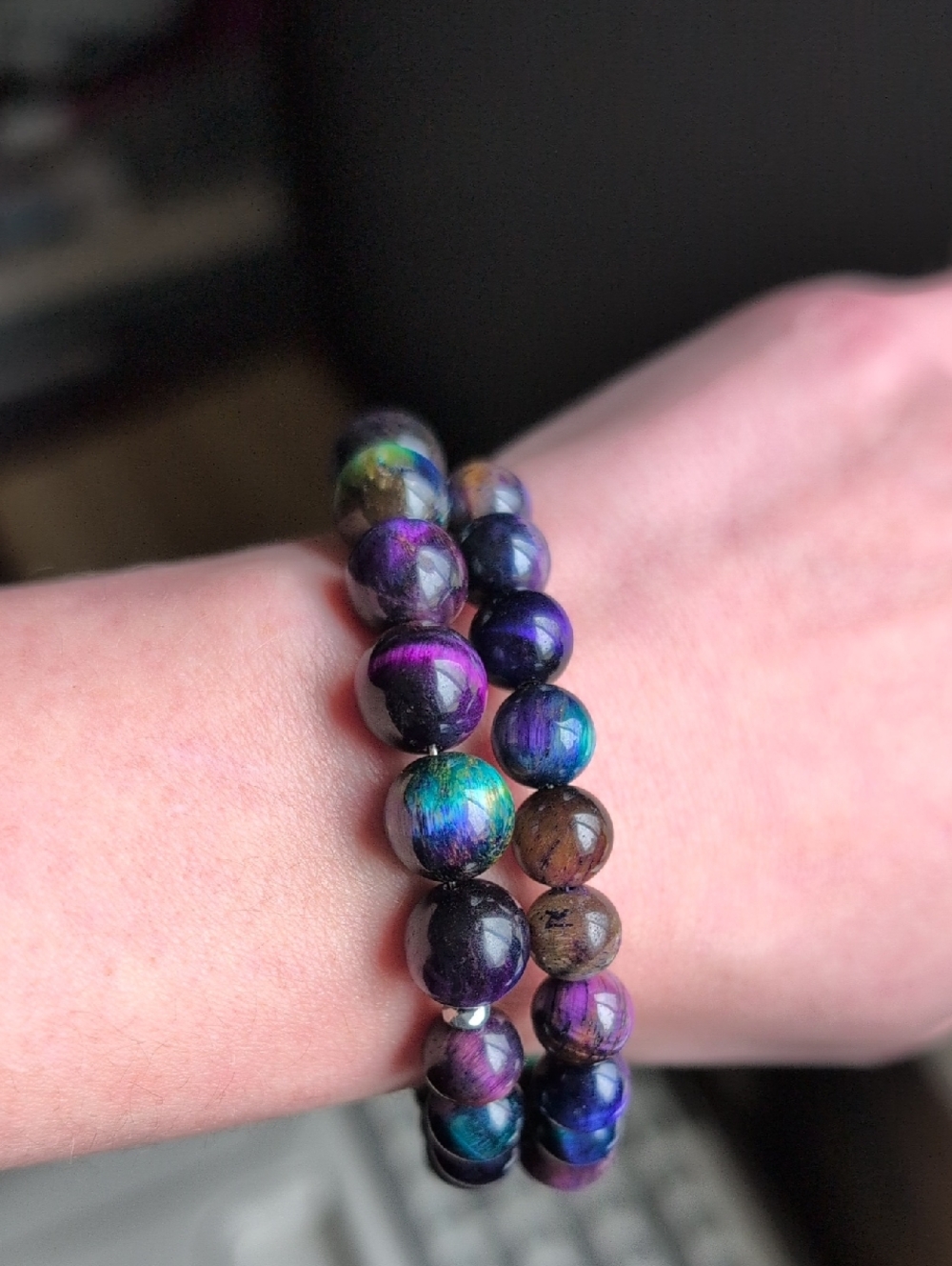 Rainbow Tigers Eye Memory Wire Bracelet - Picture 3 of 5